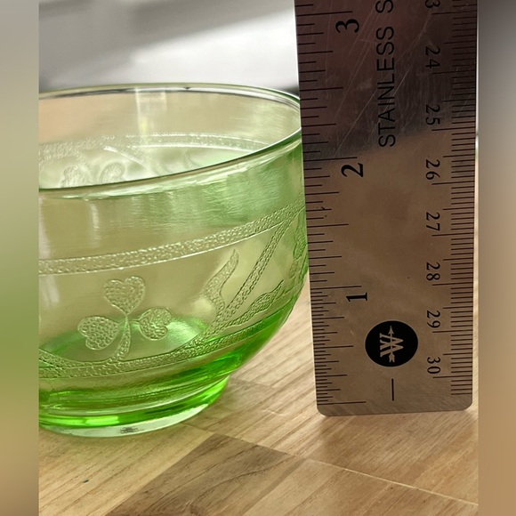 Rare Vintage 1930’s Hazel Atlas Uranium Glass Tea Cup and Saucer Clover Motif - Picture 9 of 10